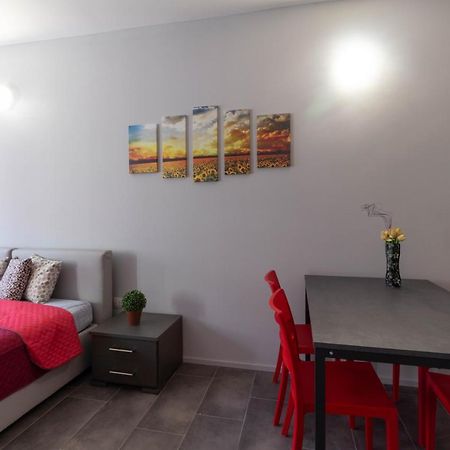 Appartamento Girasole - Affitti Brevi Italia 레코 외부 사진